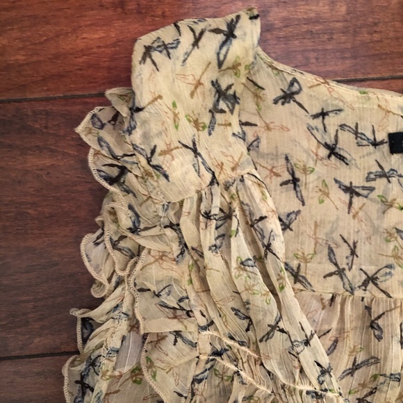 Max and Mia Sheer Blouse Size XS - Picture 2 of 5